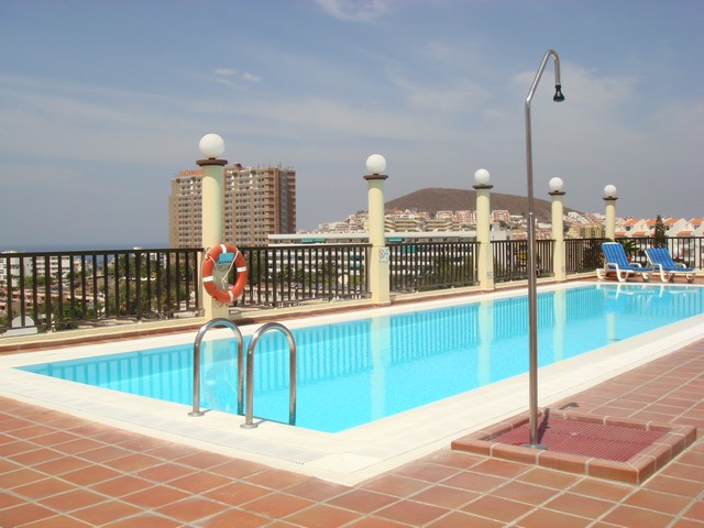 Reveron Apartments